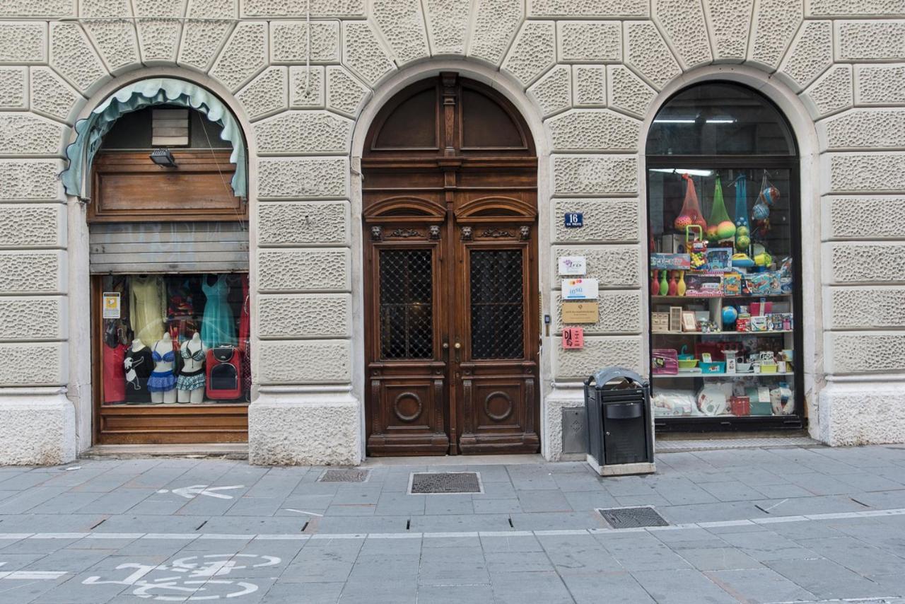 Dada Aparthotel Trieste Exterior foto