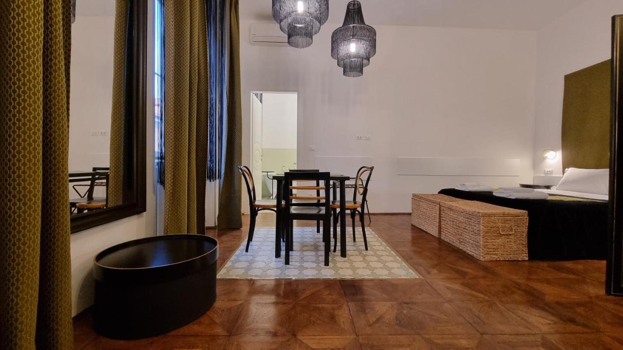 Dada Aparthotel Trieste Exterior foto